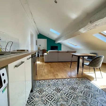 L'aigle D'or - Vue Cite Medievale