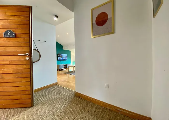 L'aigle D'or - Vue Cite Medievale * Carcassonne